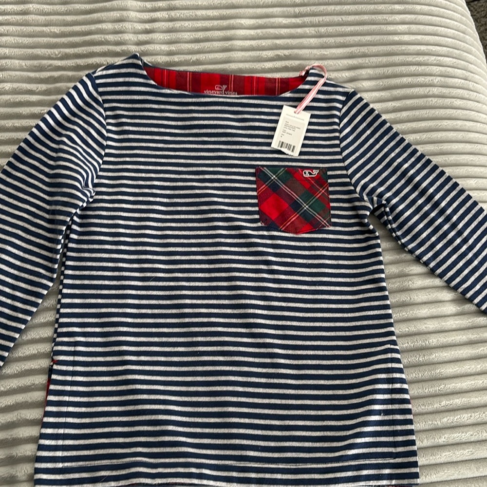 Vineyard vines girls soft long sleeves shirt size medium 10-12